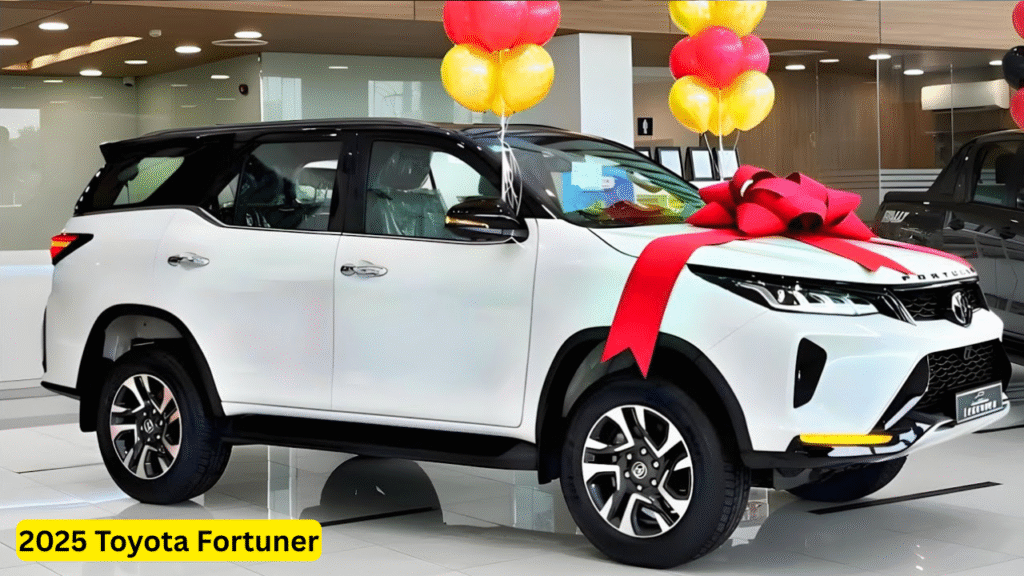 The Premium Look of The New Toyota Fortuner, Which is Loved by Politicians, Will Make the Defender Savour its Features too